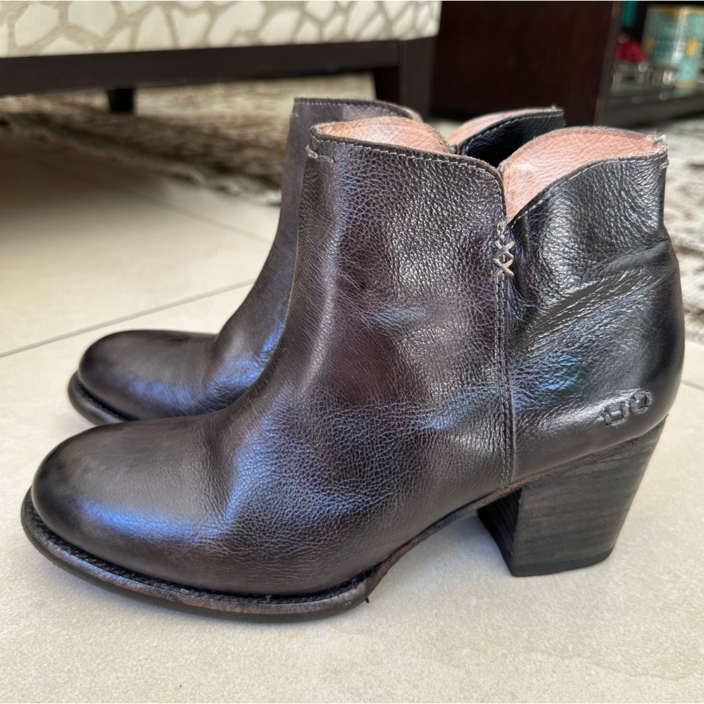 Bed Stu Z14109 Womens Grey Rustic Leather Yell Smoke Ankle Bootie Size 9.5